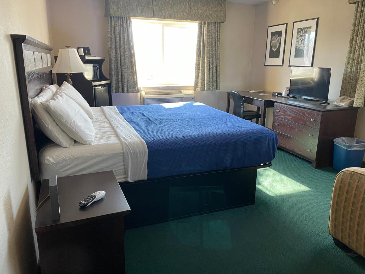 Heritage Hotel Watertown